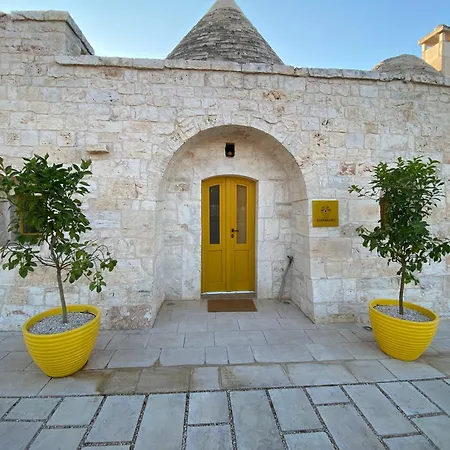 Trullo Zafferano: Seaview + Spacious Pool Fasano