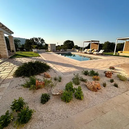 Holiday home Trullo Zafferano: Seaview + Spacious Pool