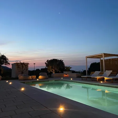 Trullo Zafferano: Seaview + Spacious Pool Holiday home Fasano